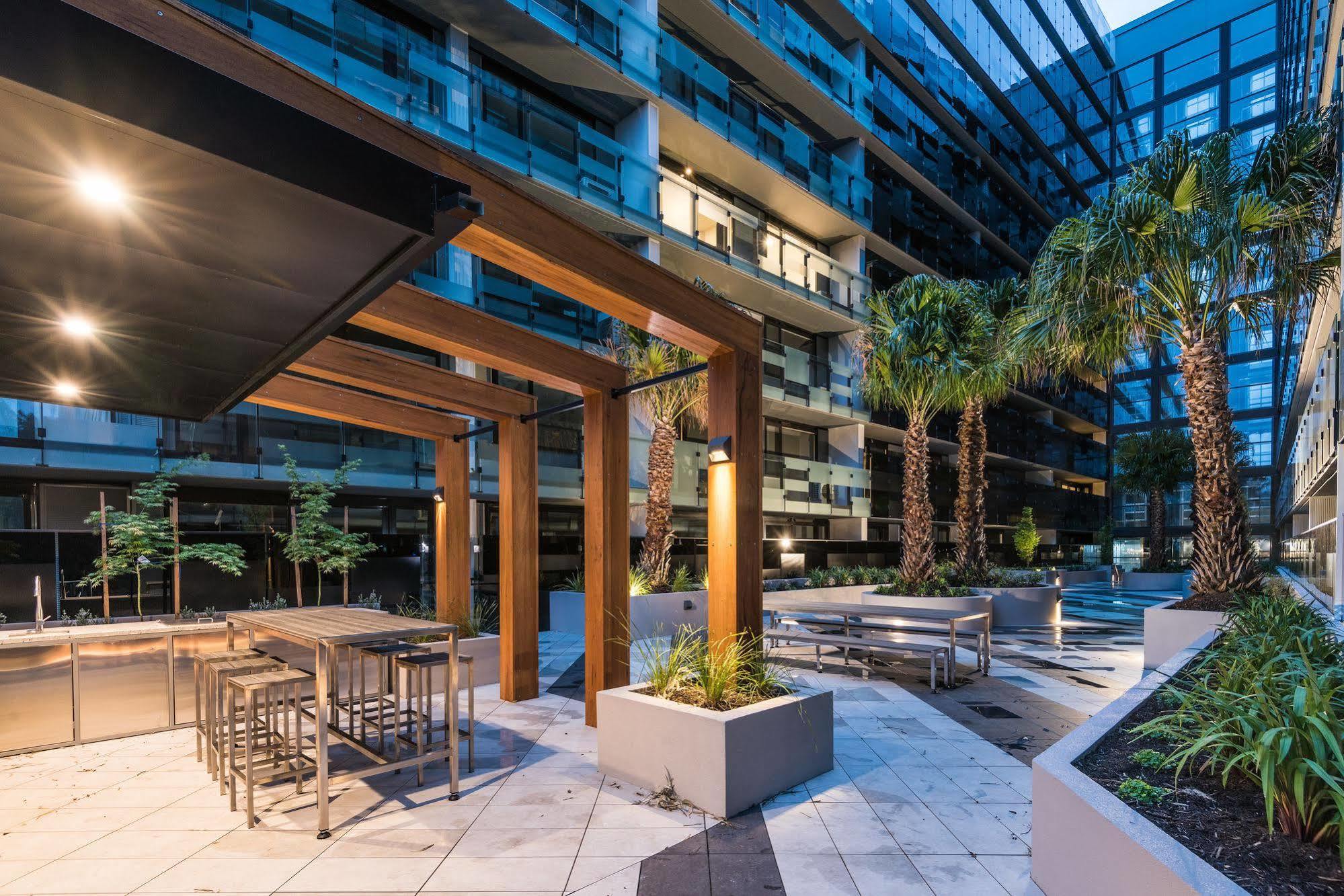 Playhouse Apartments Abbotsford Melbourne Bagian luar foto
